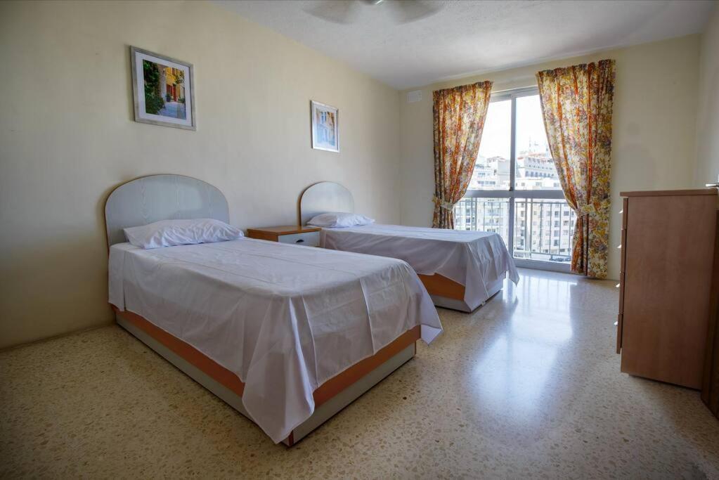 3 Bedrm Apt Seaview Balluta Bay Sliema Buitenkant foto